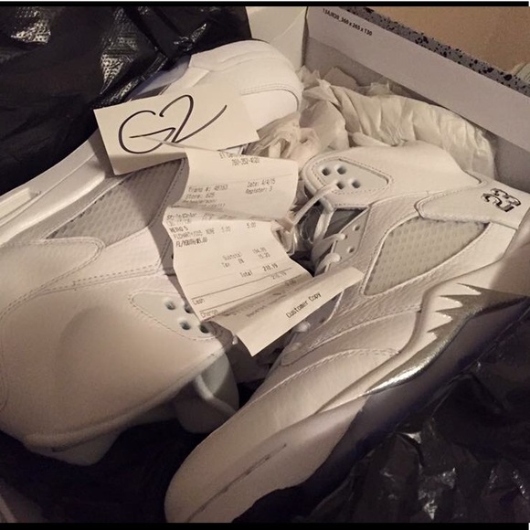 Jordan Other - Jordan 5 white metallic size 11.5